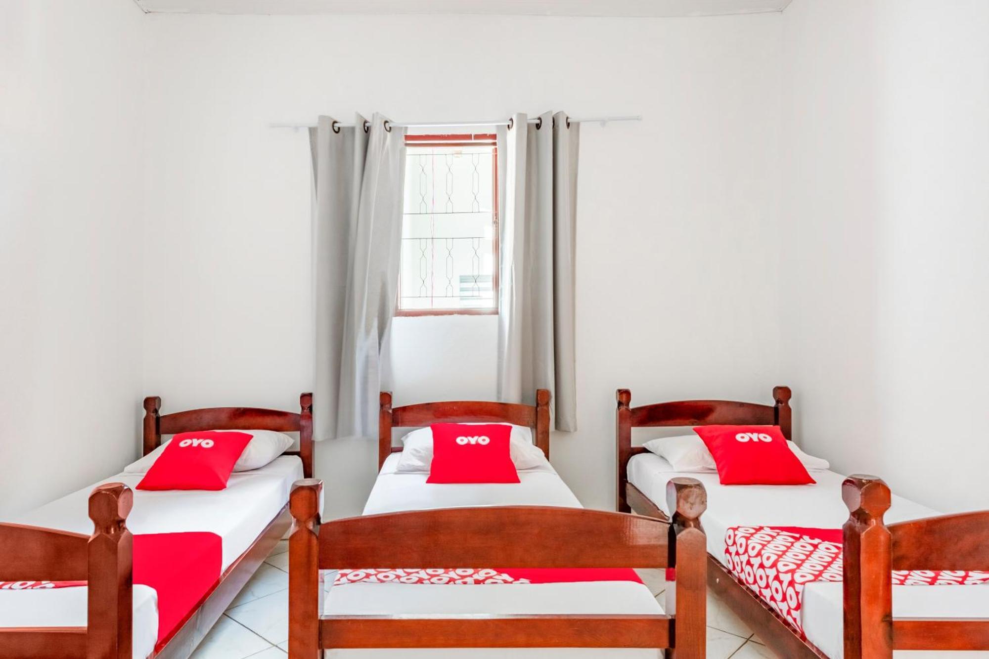 Hotel Oyo Tia Léo Campinas 4*